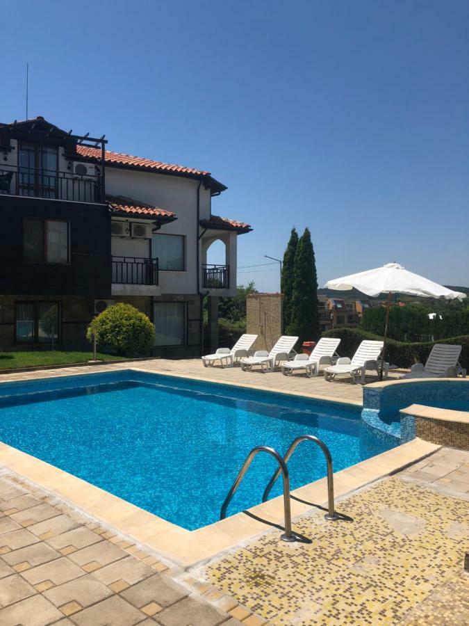Apartment Sea La Vie 2 Созополь Экстерьер фото